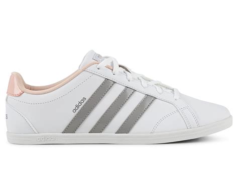 adidas neo coneo weiß|adidas Originals Women's Coneo Qt Sneaker .